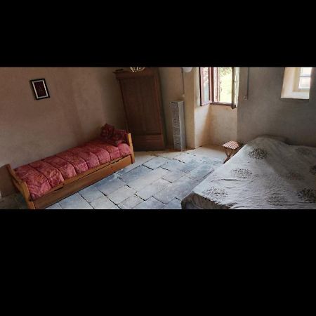 Maison De Village Ardechoise A 莱旺 外观 照片