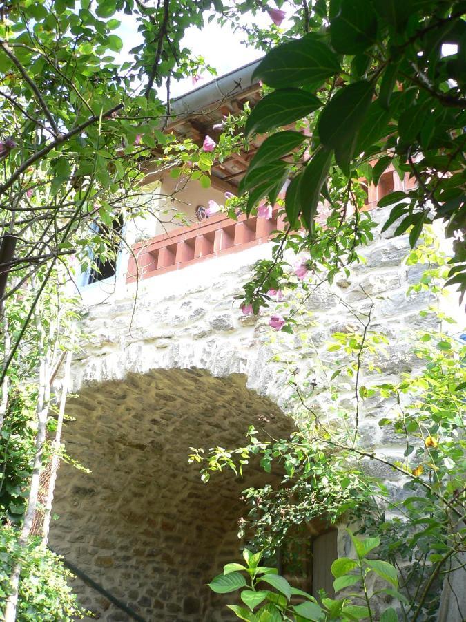 Maison De Village Ardechoise A 莱旺 外观 照片